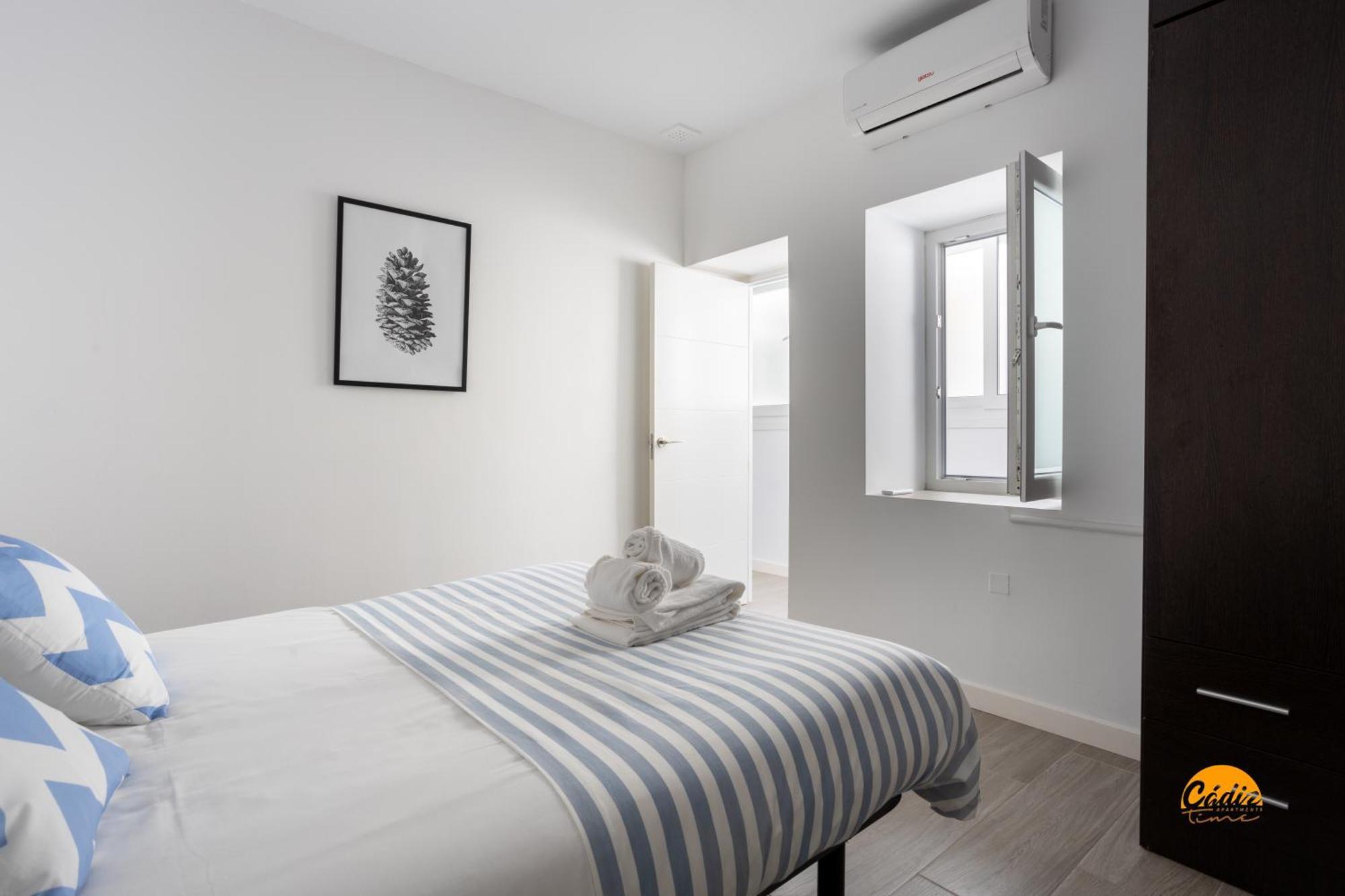 Atico Catedral By Cadiz Time Apartment ภายนอก รูปภาพ