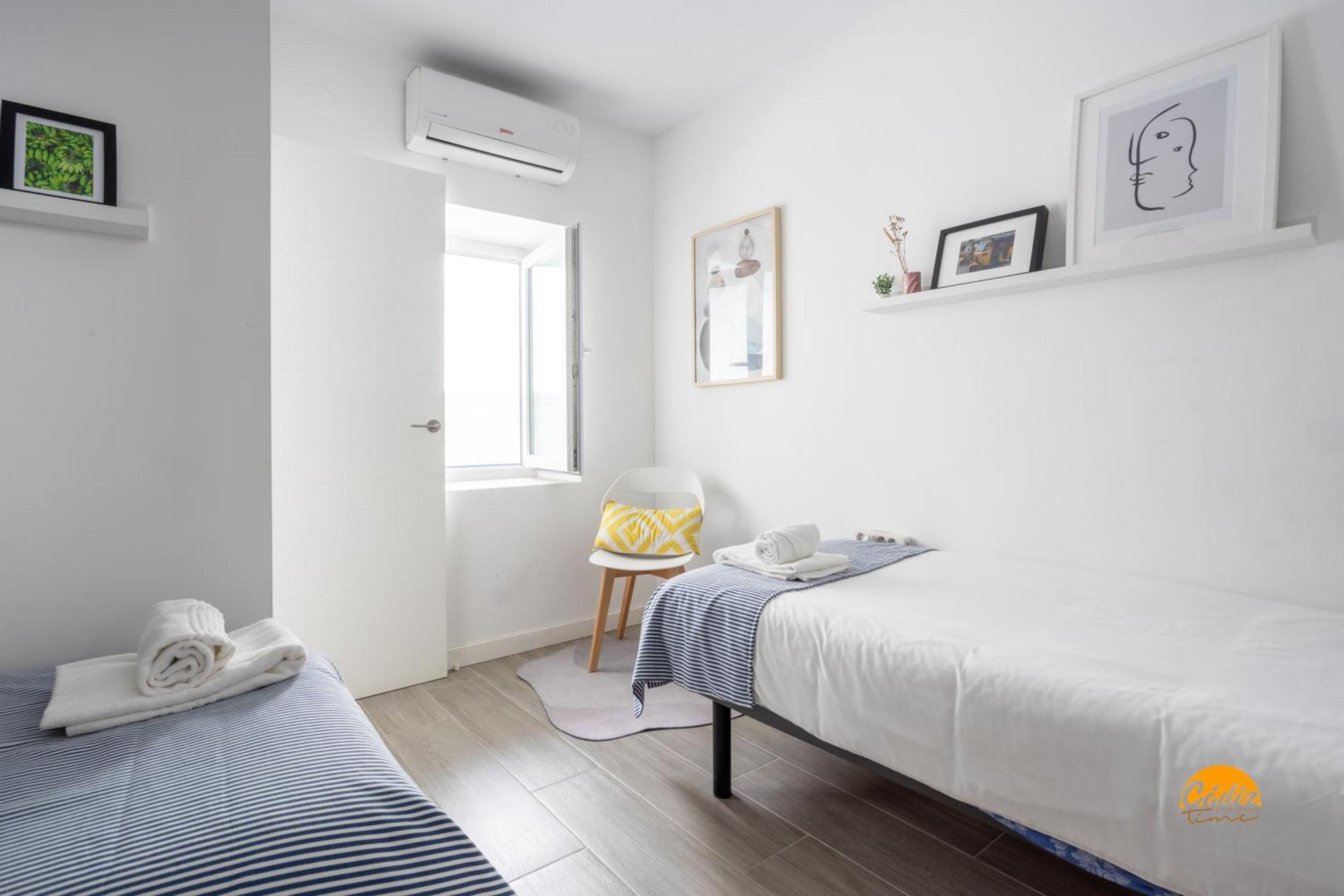 Atico Catedral By Cadiz Time Apartment ภายนอก รูปภาพ