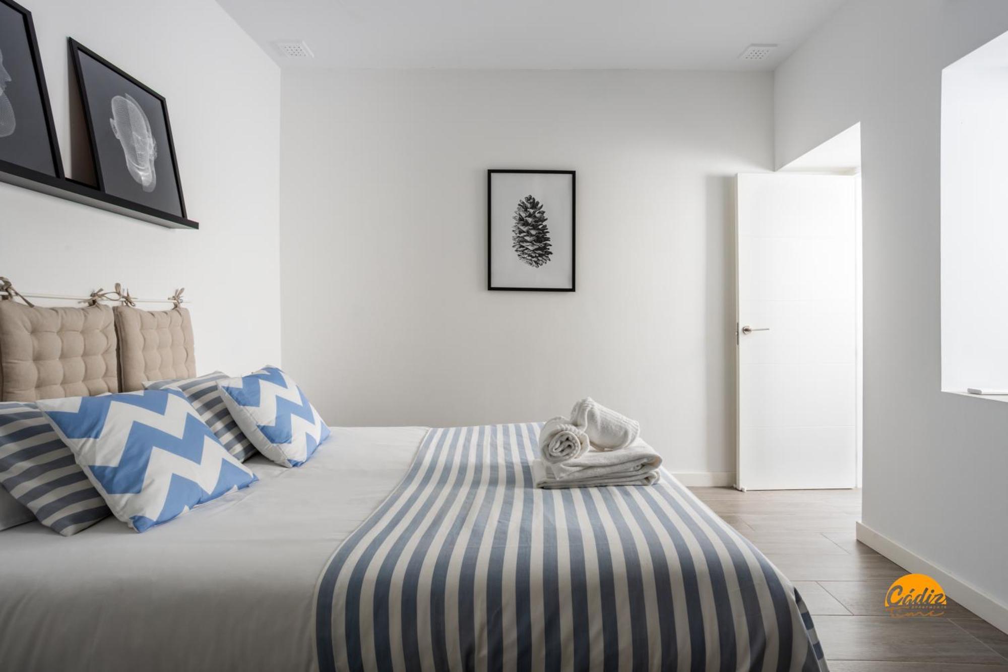 Atico Catedral By Cadiz Time Apartment ภายนอก รูปภาพ